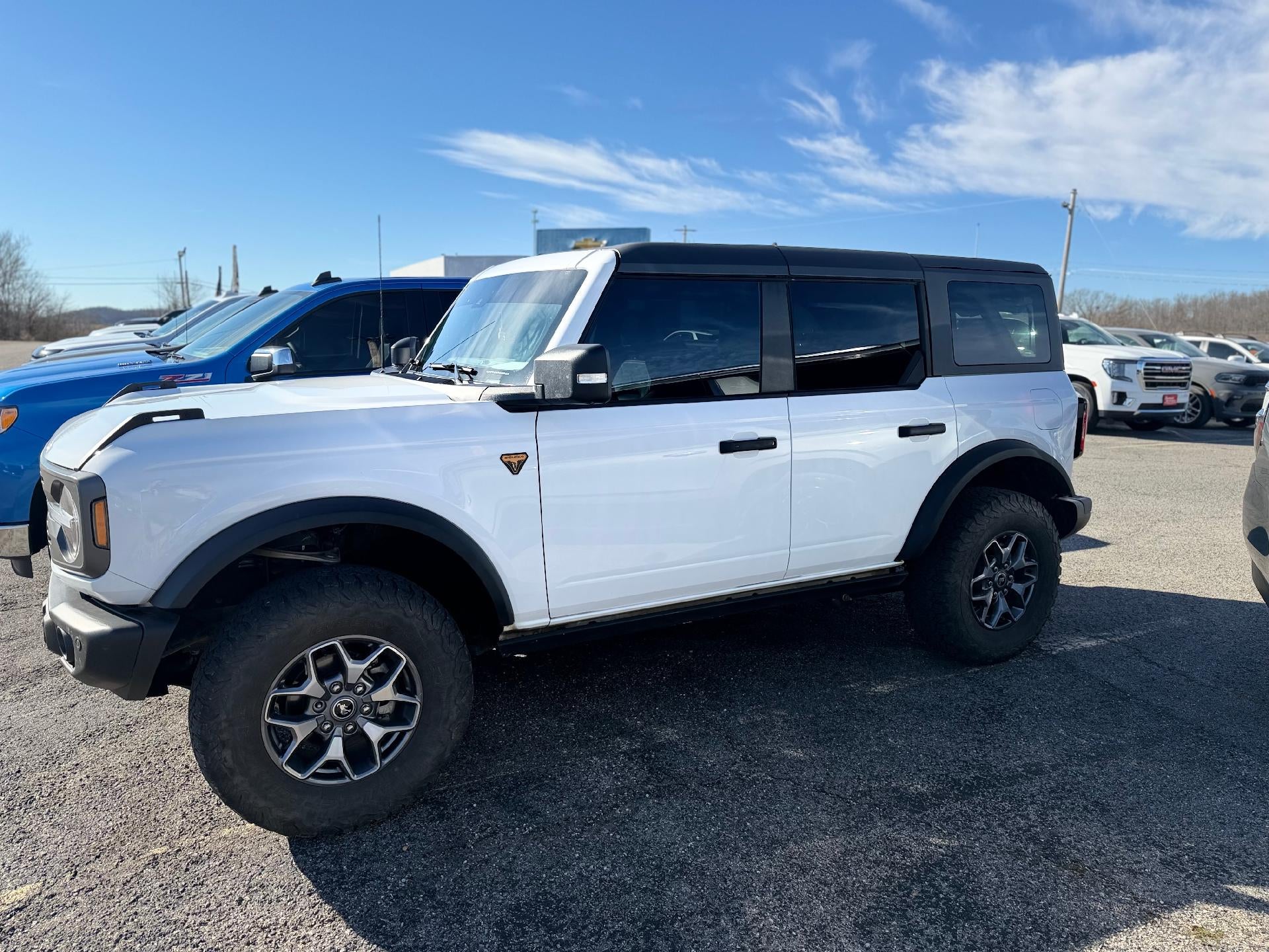 2023 Ford Bronco Base