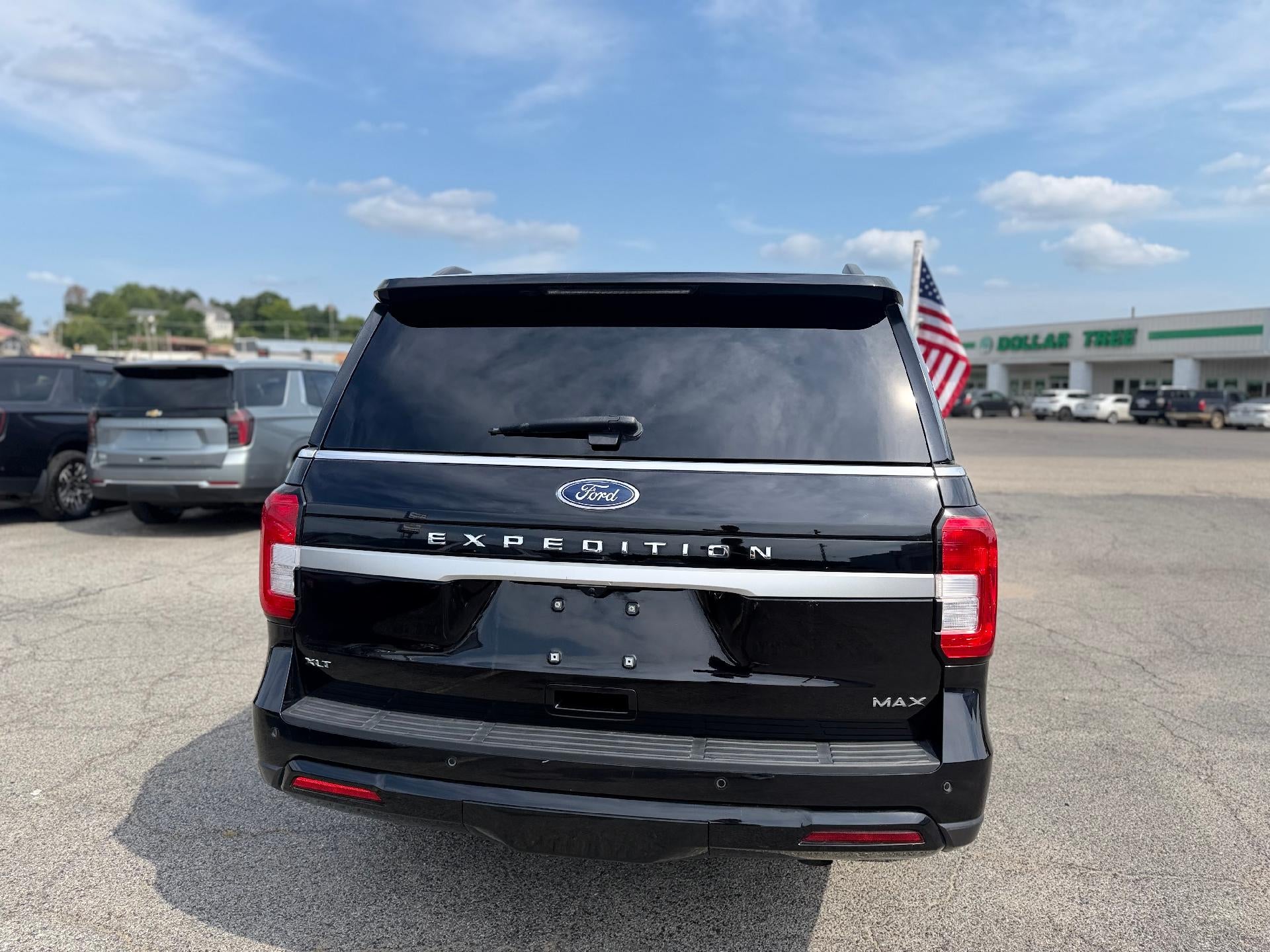 2024 Ford Expedition Max XLT