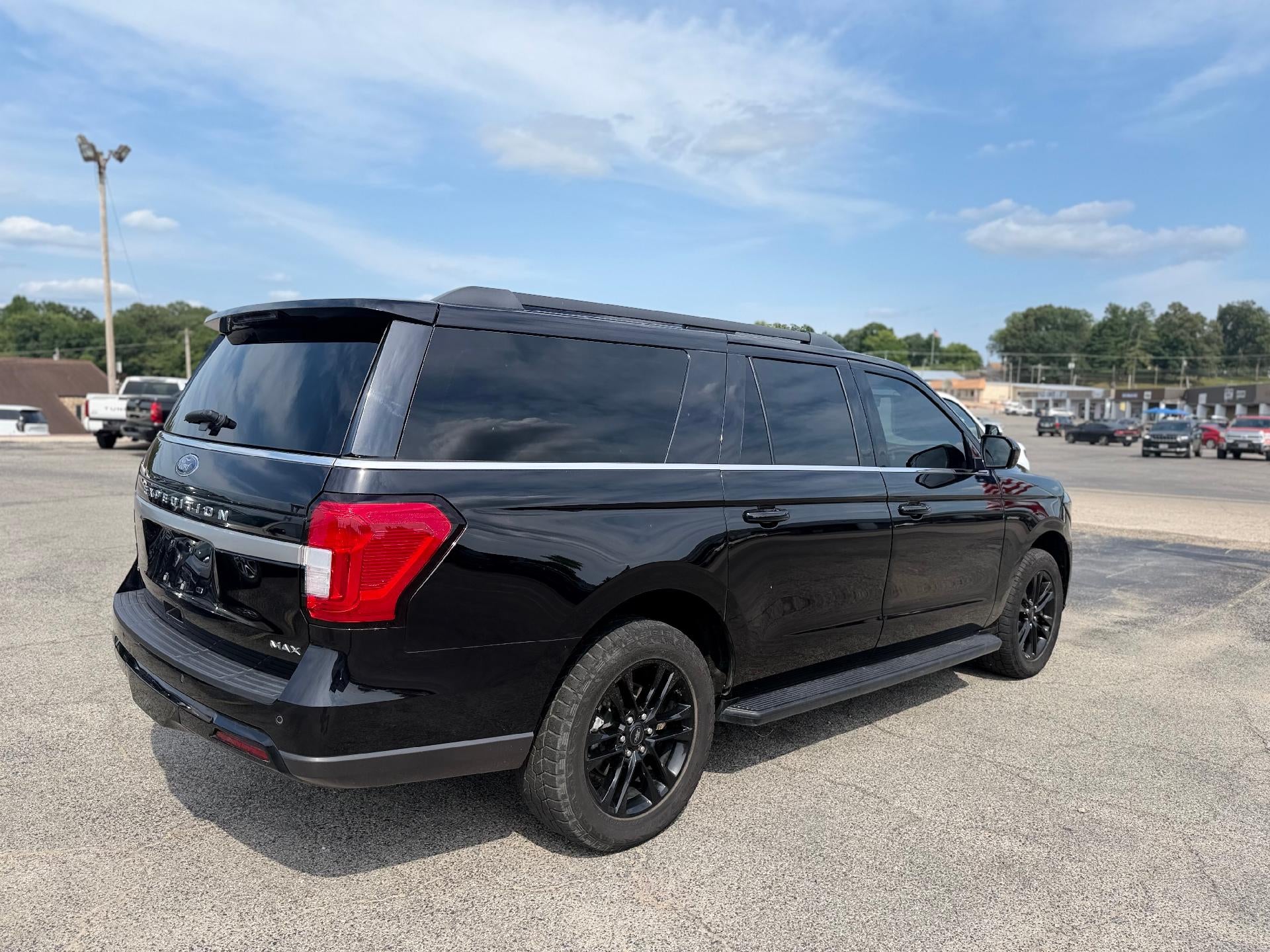 2024 Ford Expedition Max XLT