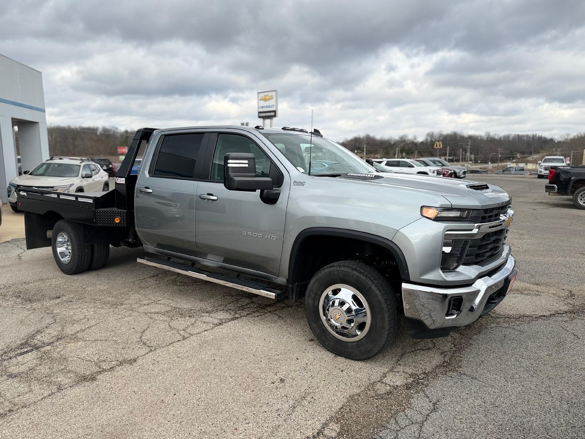 2024 Chevrolet Silverado 3500 HD Chassis Cab LT