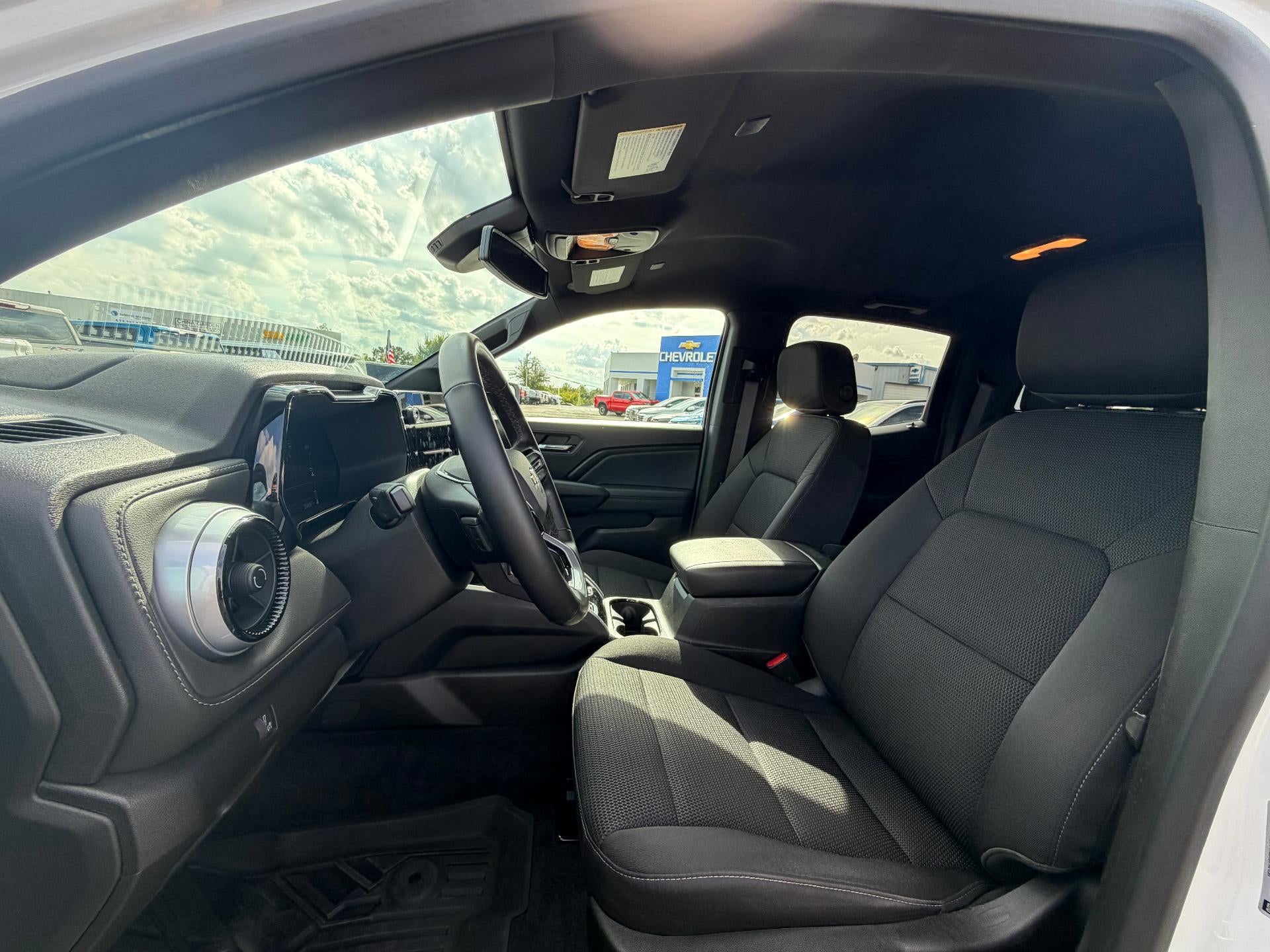 2023 Chevrolet Colorado 4WD LT