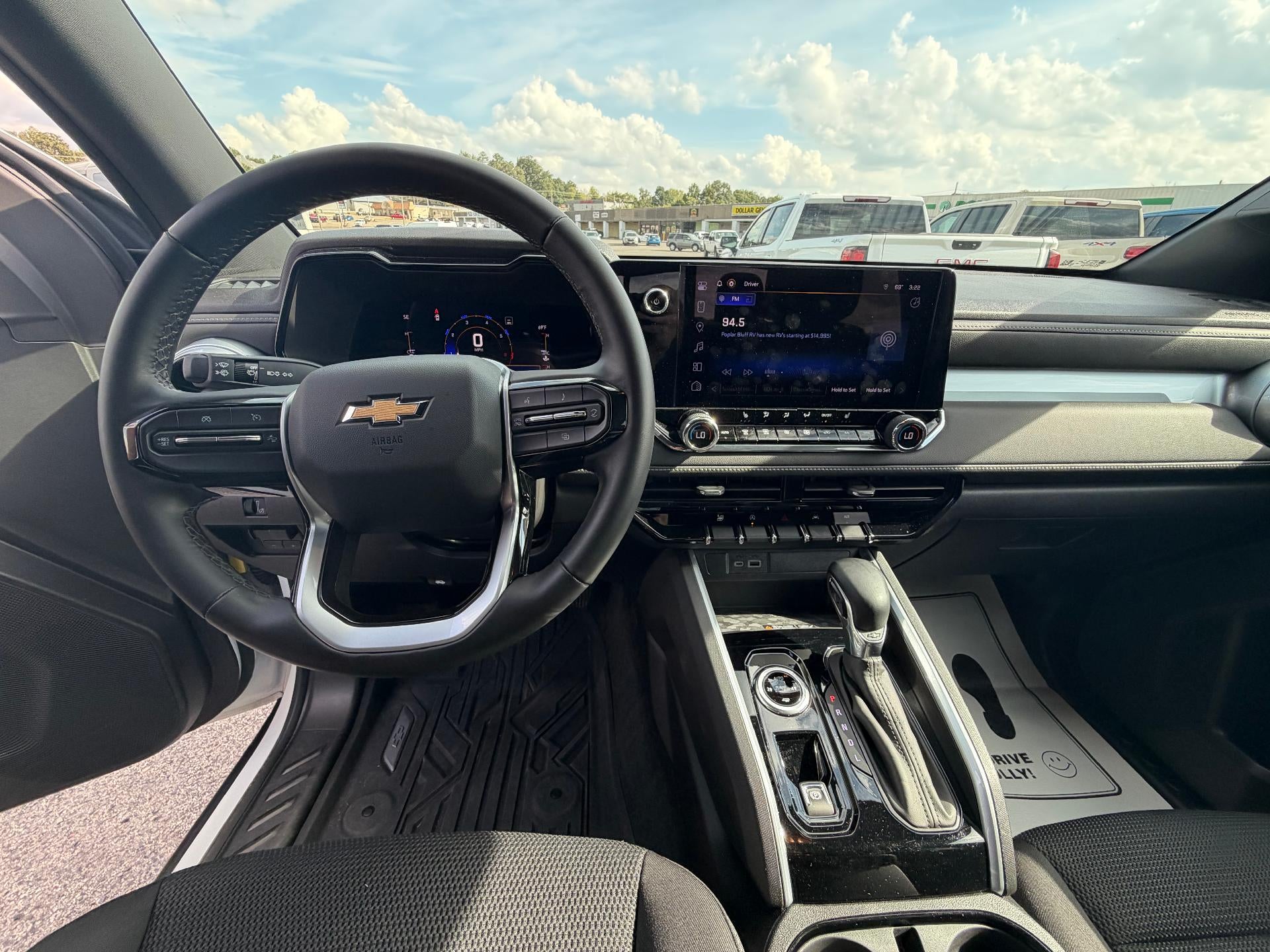 2023 Chevrolet Colorado 4WD LT