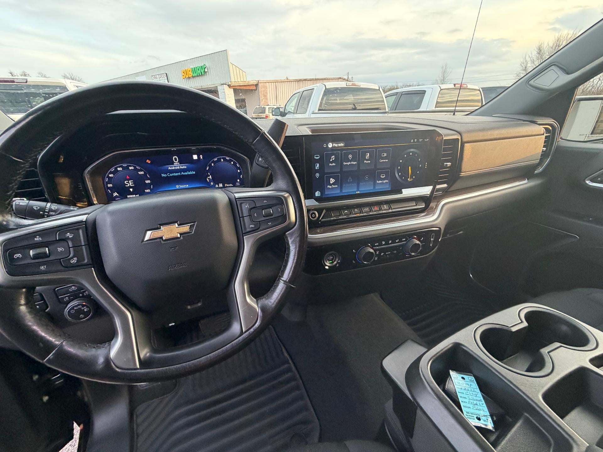 2022 Chevrolet Silverado 1500 LT (2FL)