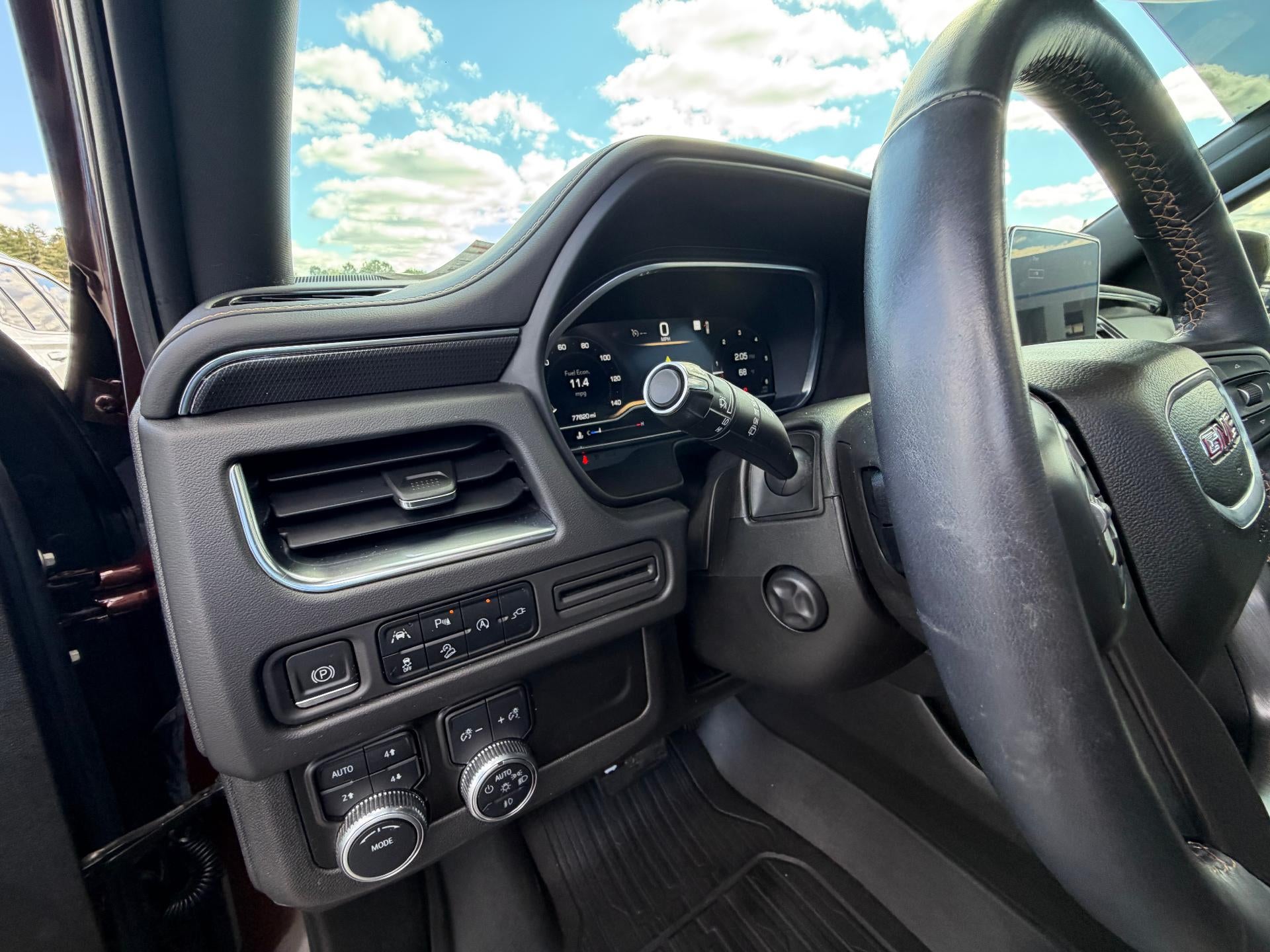 2022 GMC Yukon AT4