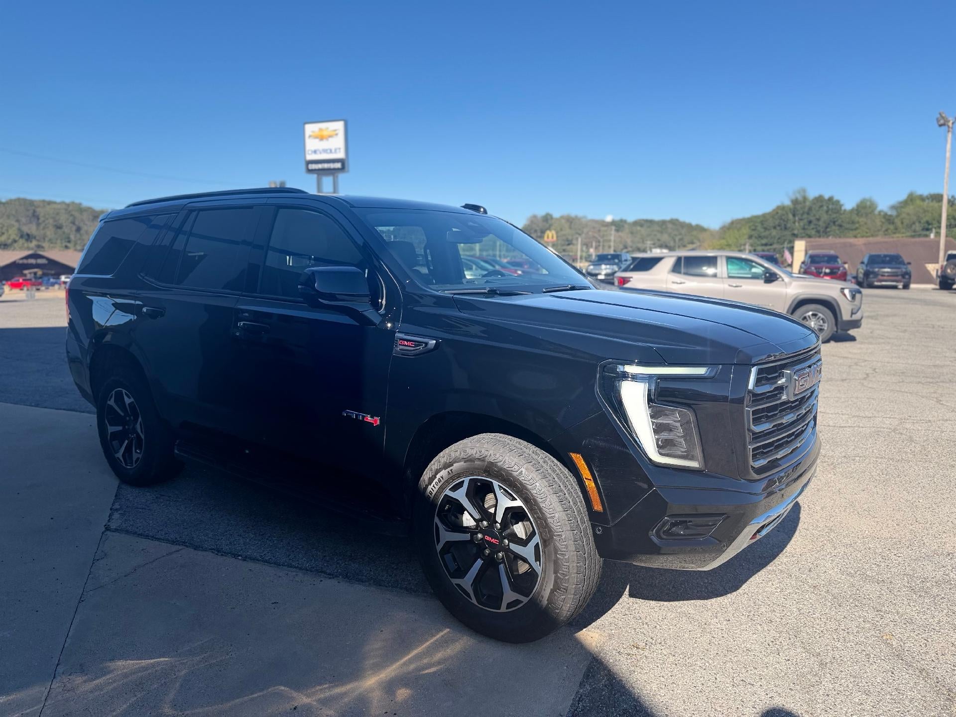 2025 GMC Yukon AT4