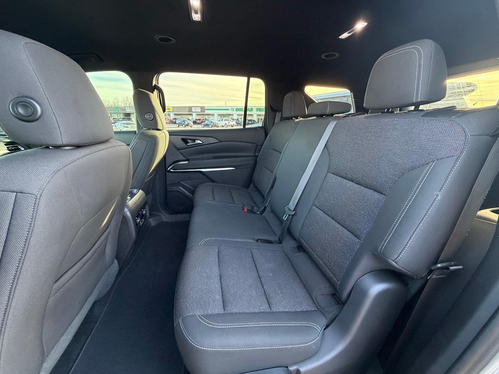 2024 Chevrolet Traverse LS