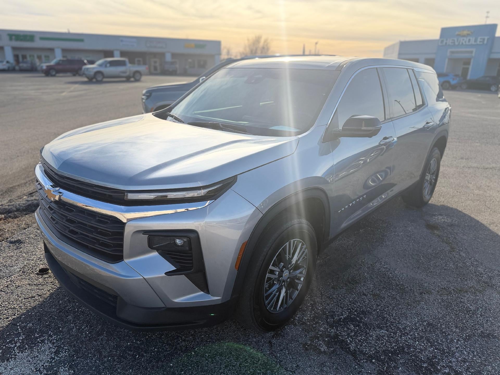 2024 Chevrolet Traverse LS