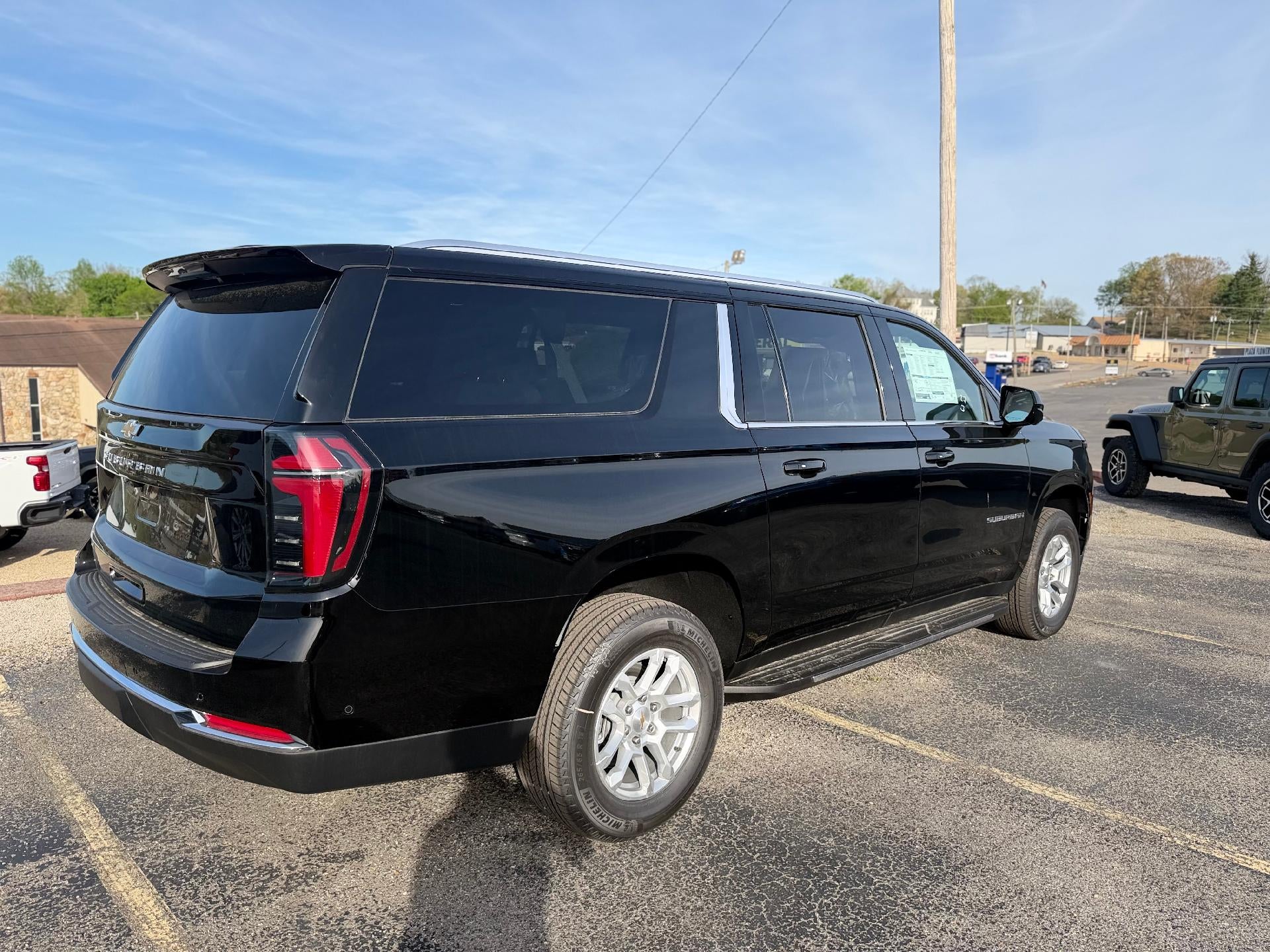 2026 Chevrolet Suburban LS