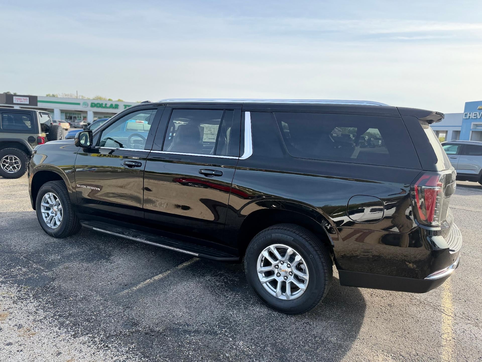 2026 Chevrolet Suburban LS