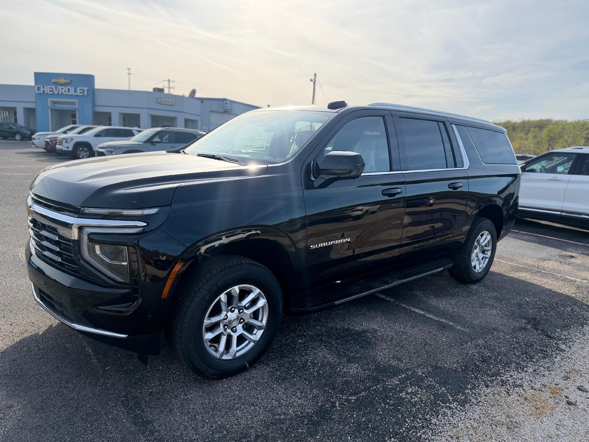 2026 Chevrolet Suburban LS