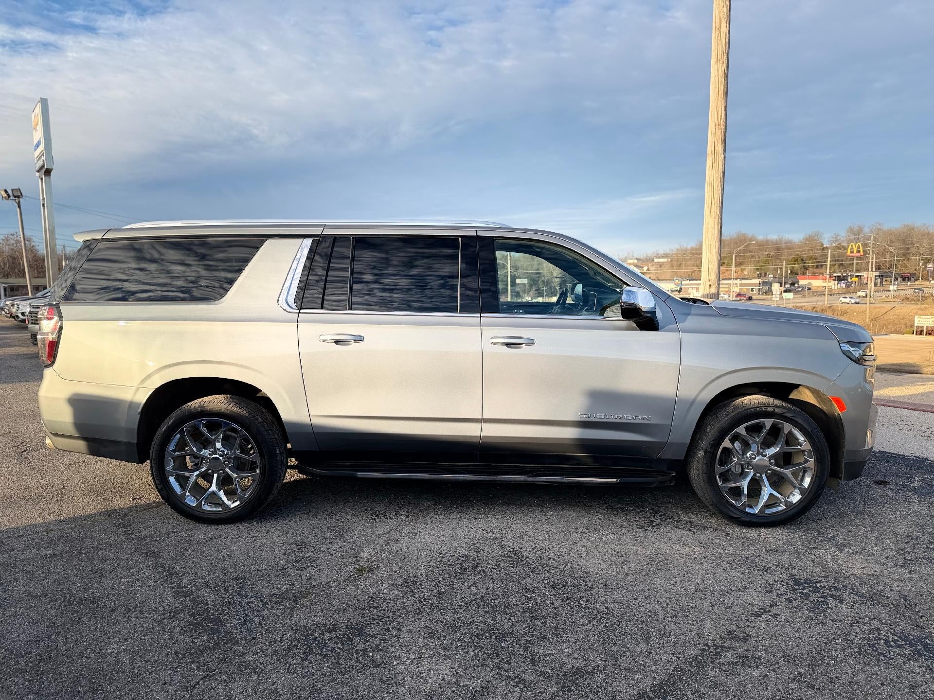 2023 Chevrolet Suburban Premier