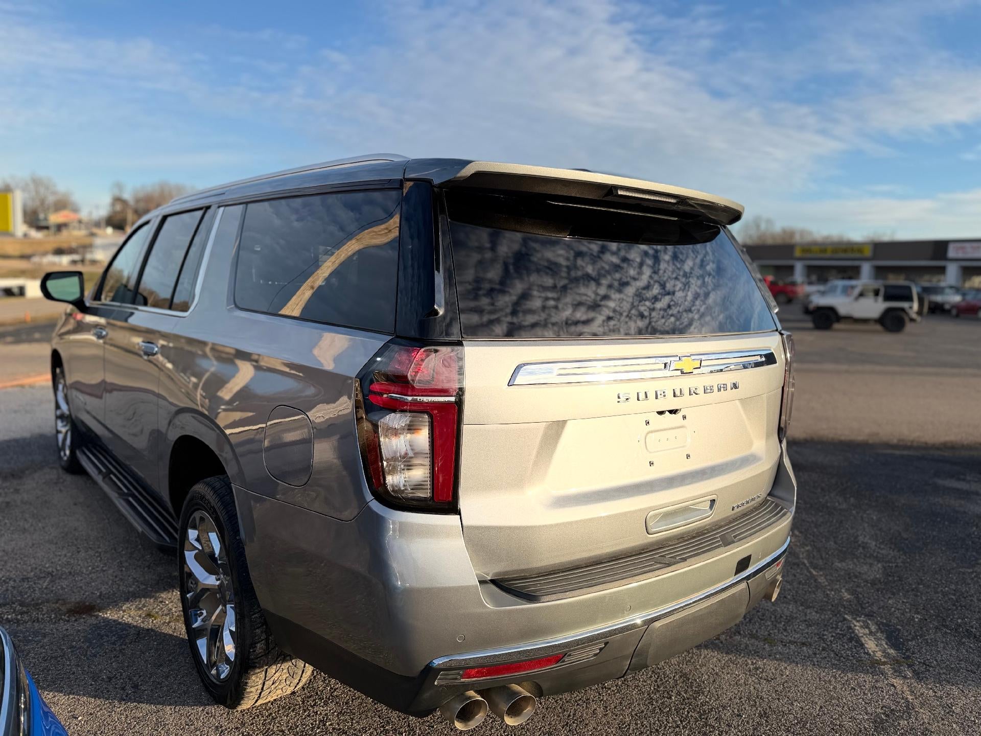 2023 Chevrolet Suburban Premier