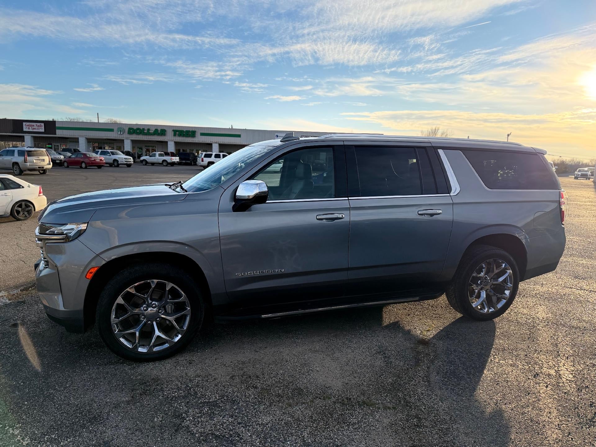 2023 Chevrolet Suburban Premier
