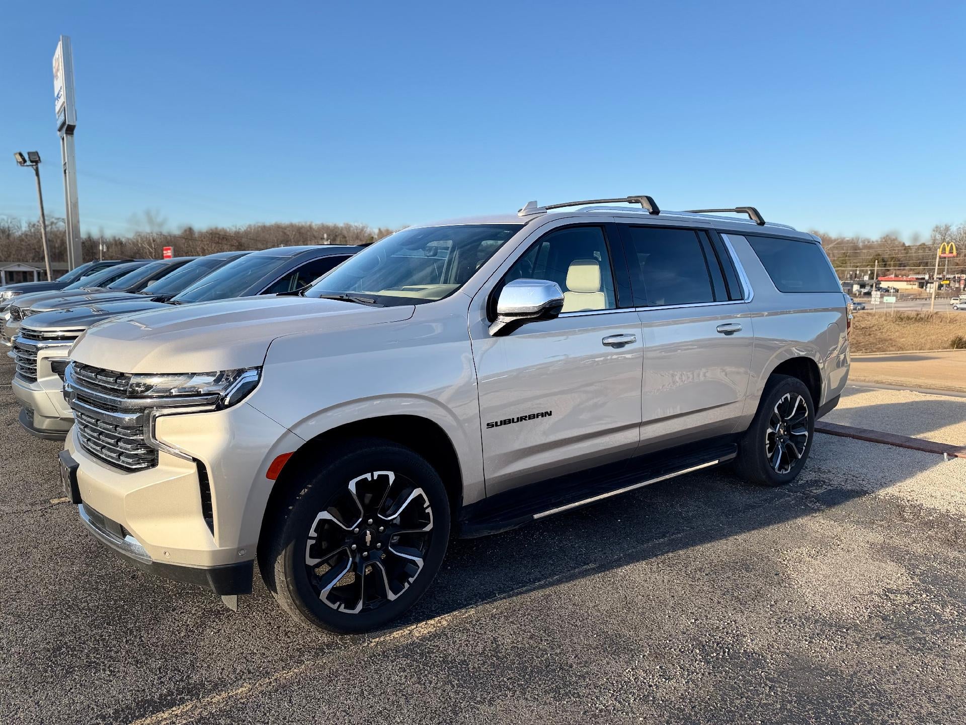 2023 Chevrolet Suburban Premier