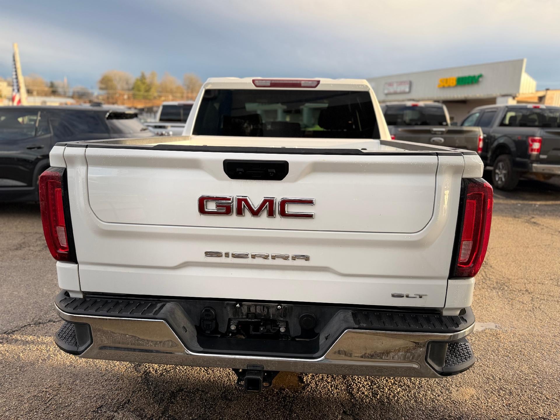 2025 GMC Sierra 1500 SLT