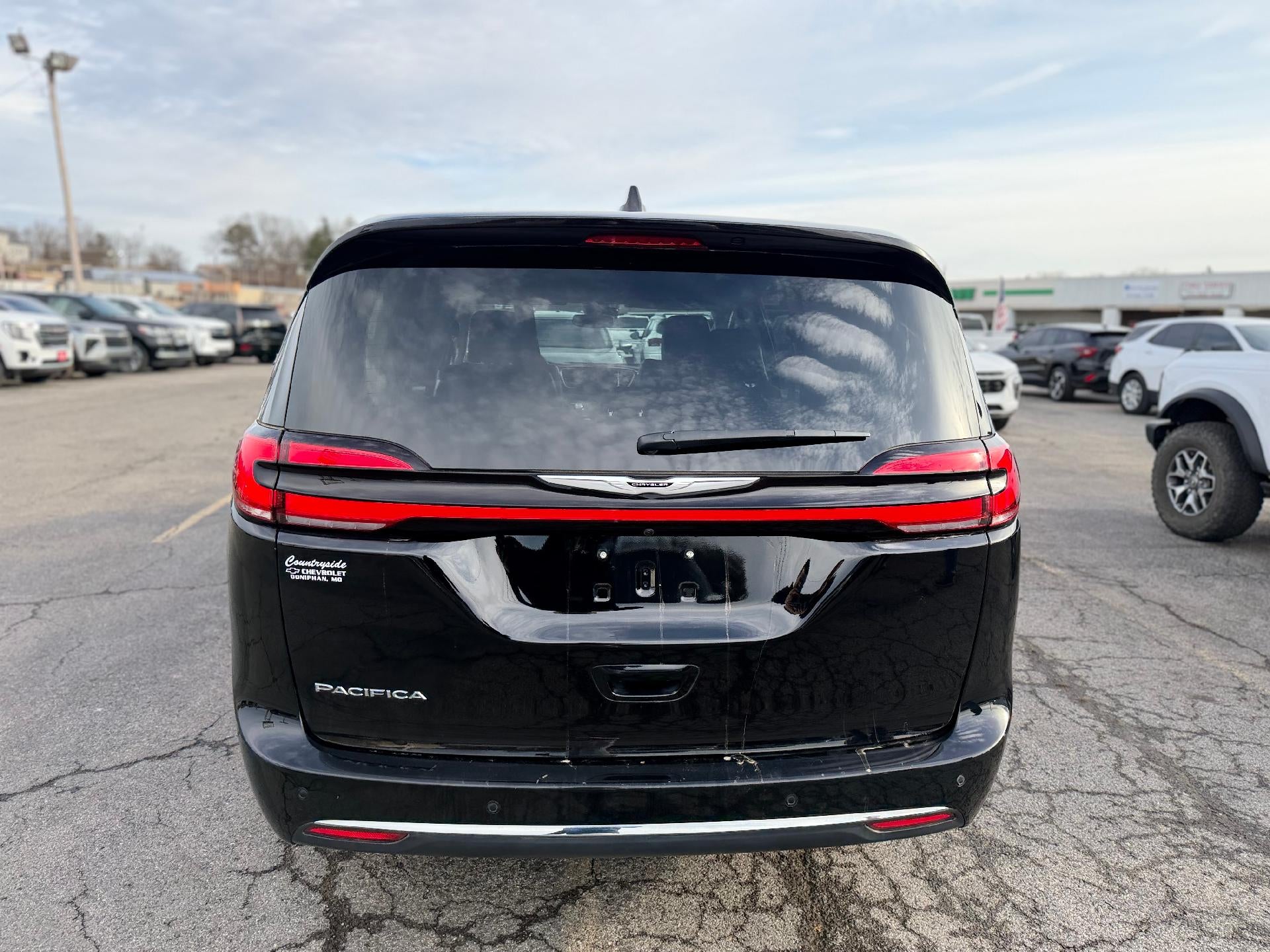2024 Chrysler Pacifica Touring L
