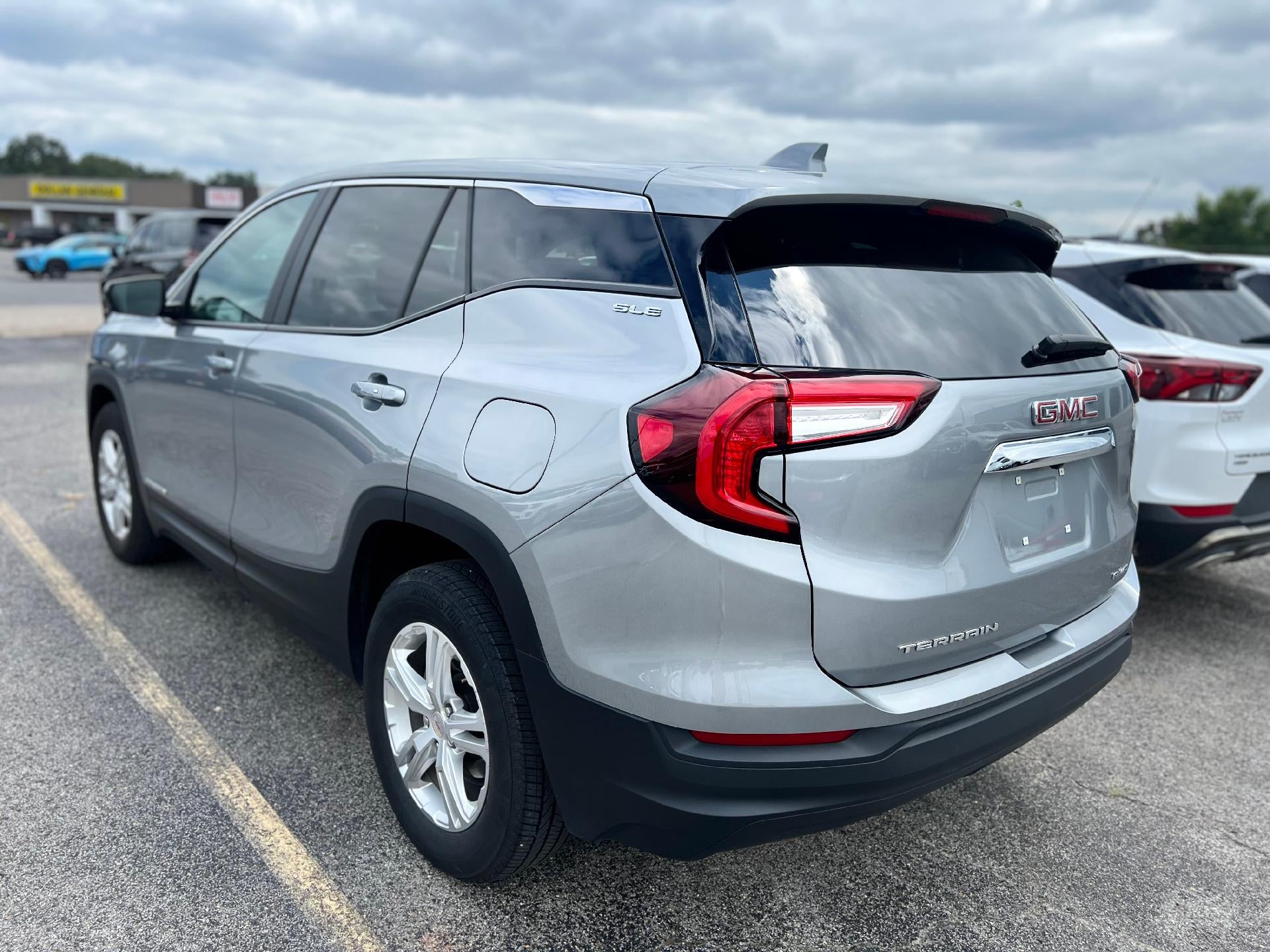 2024 GMC Terrain SLE