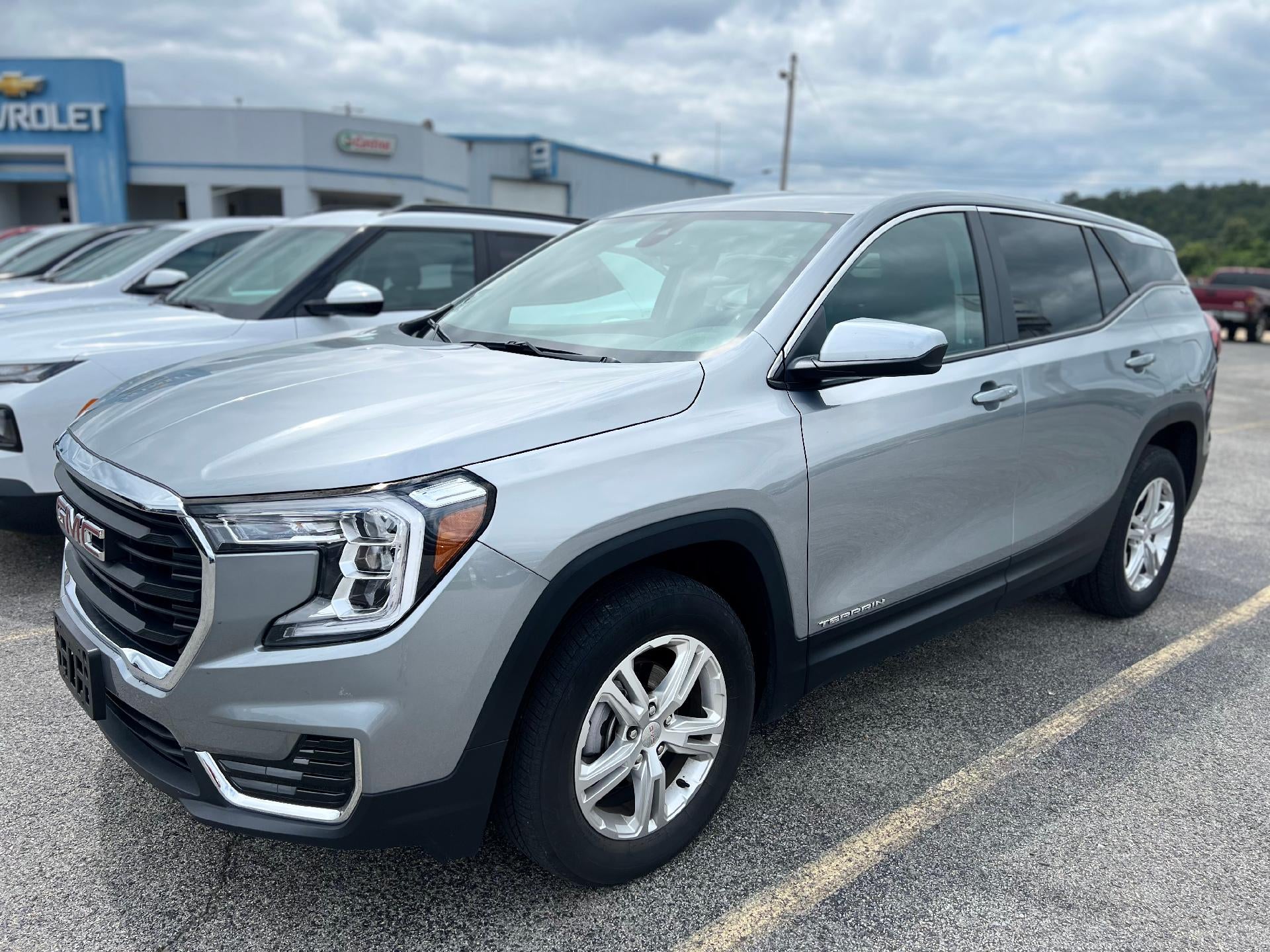 2024 GMC Terrain SLE