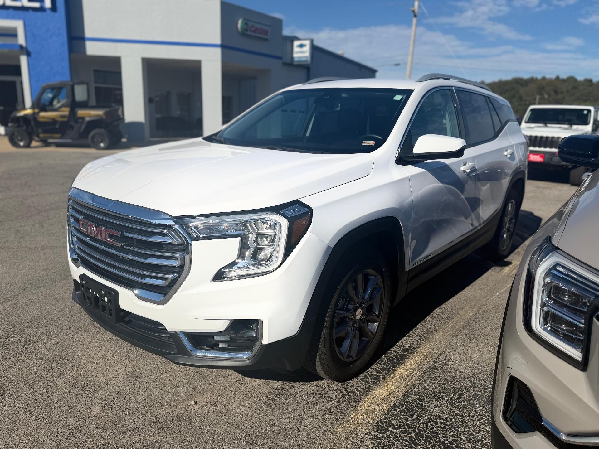 2024 GMC Terrain SLT