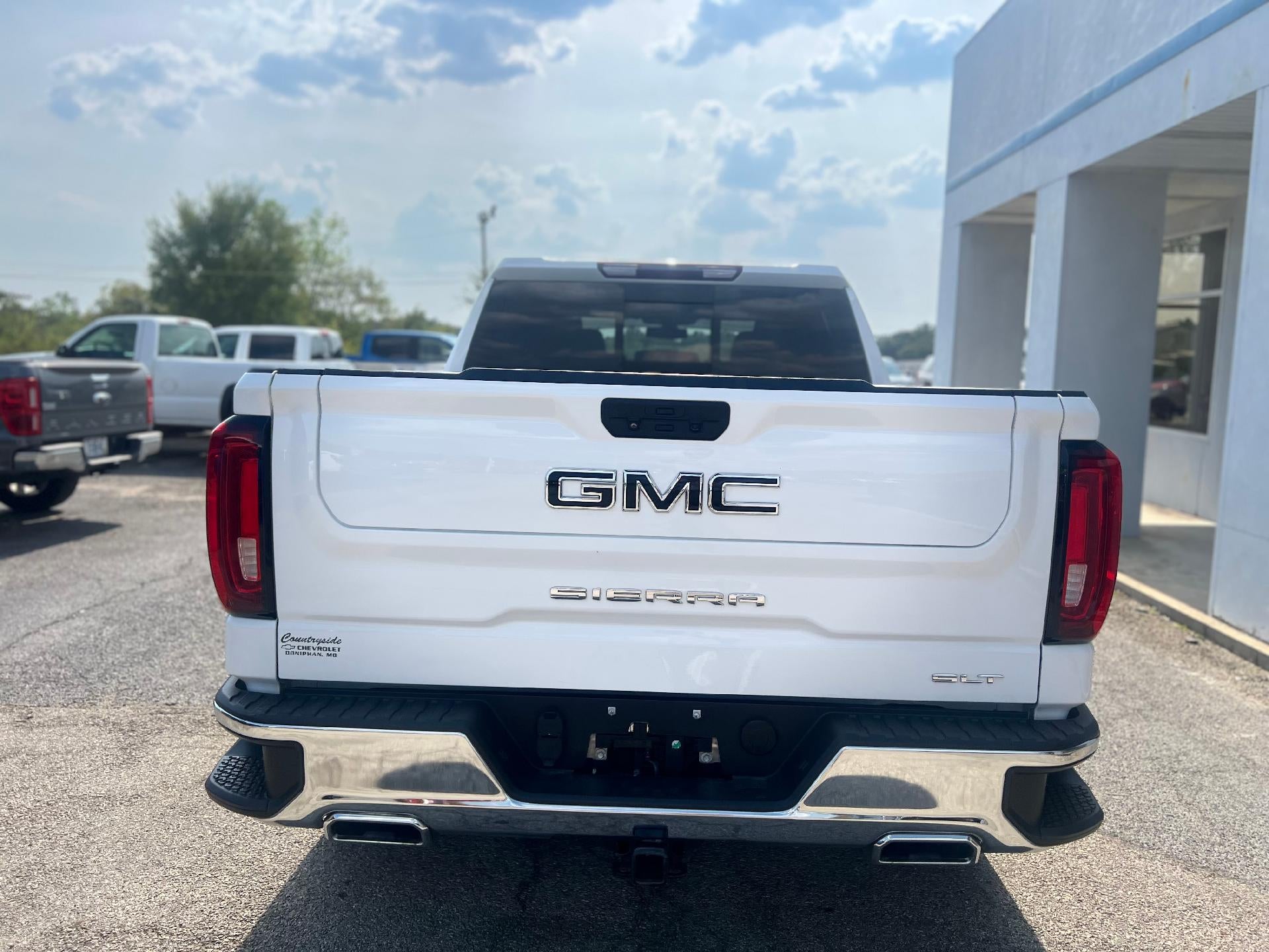 2021 GMC Sierra 1500 SLT