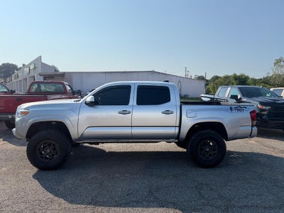 2022 Toyota Tacoma 4WD TRD