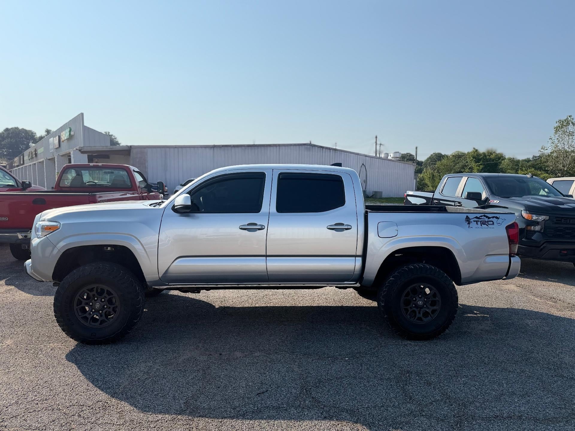 2022 Toyota Tacoma 4WD TRD