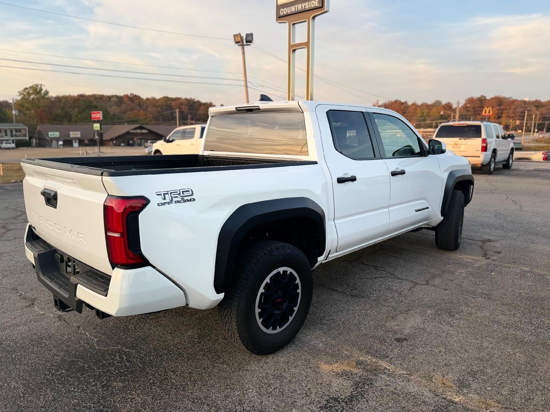 2024 Toyota Tacoma 4WD TRD