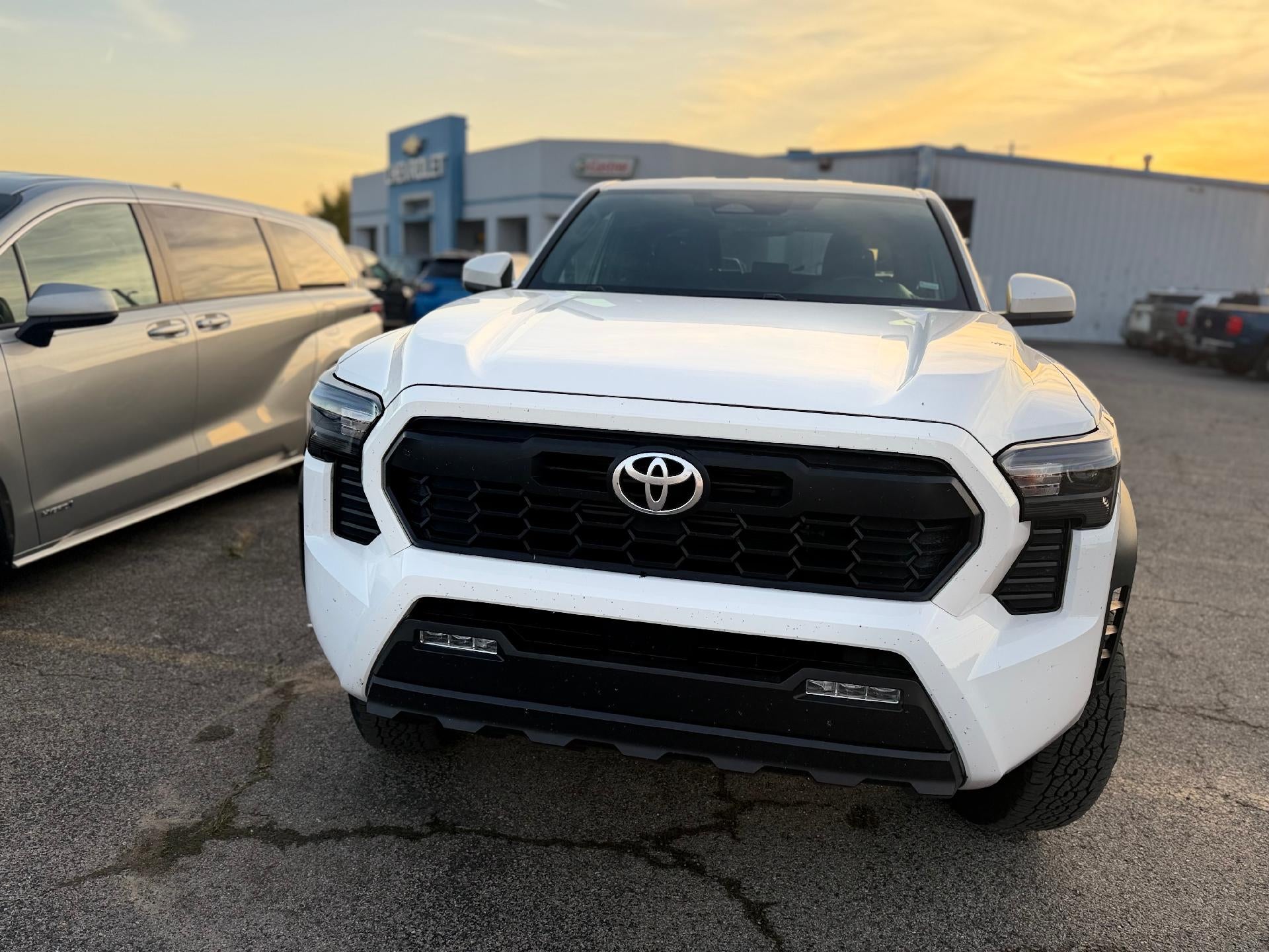 2024 Toyota Tacoma 4WD TRD
