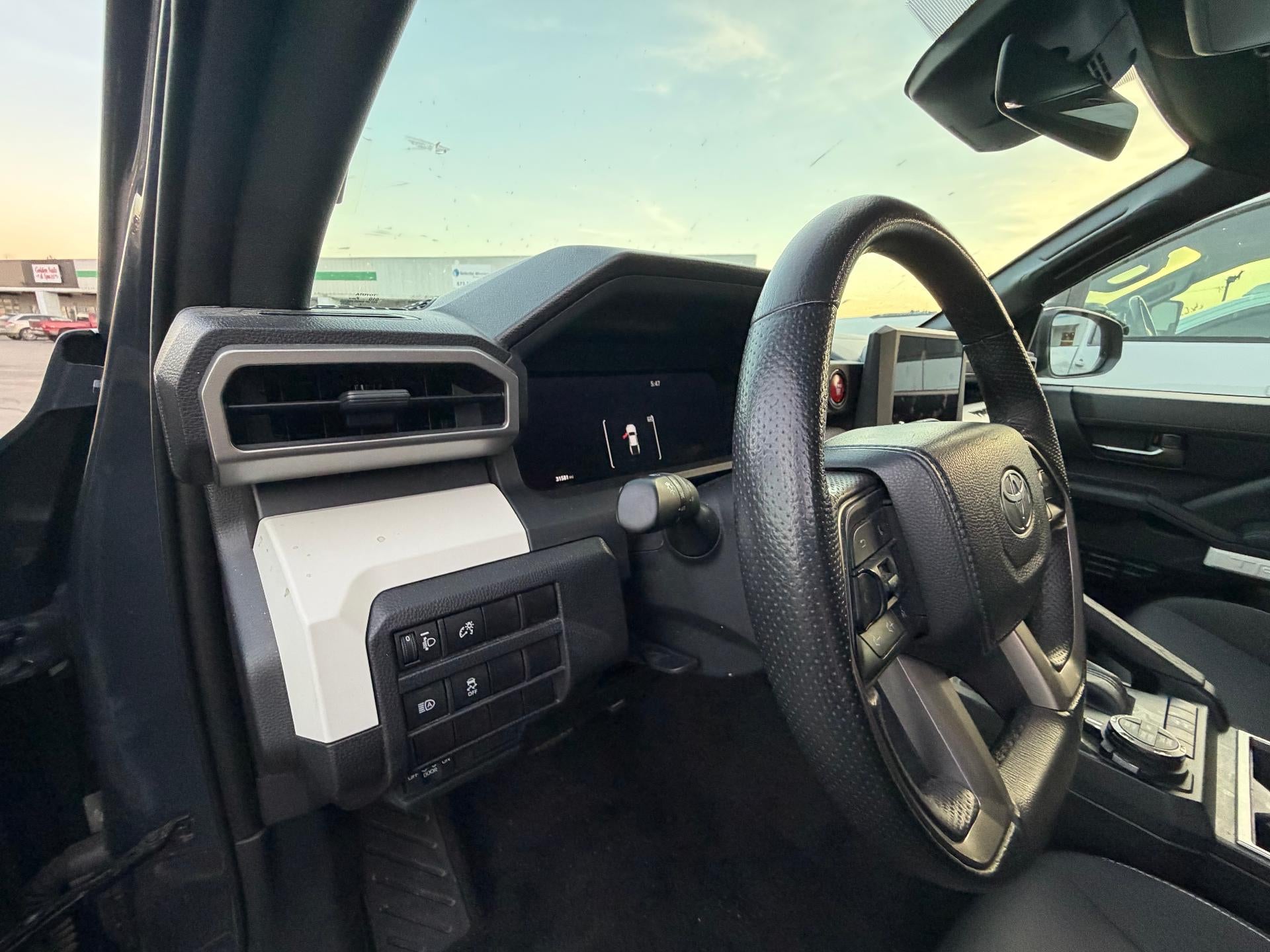 2024 Toyota Tacoma 4WD TRD