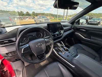 2021 Toyota Highlander XSE