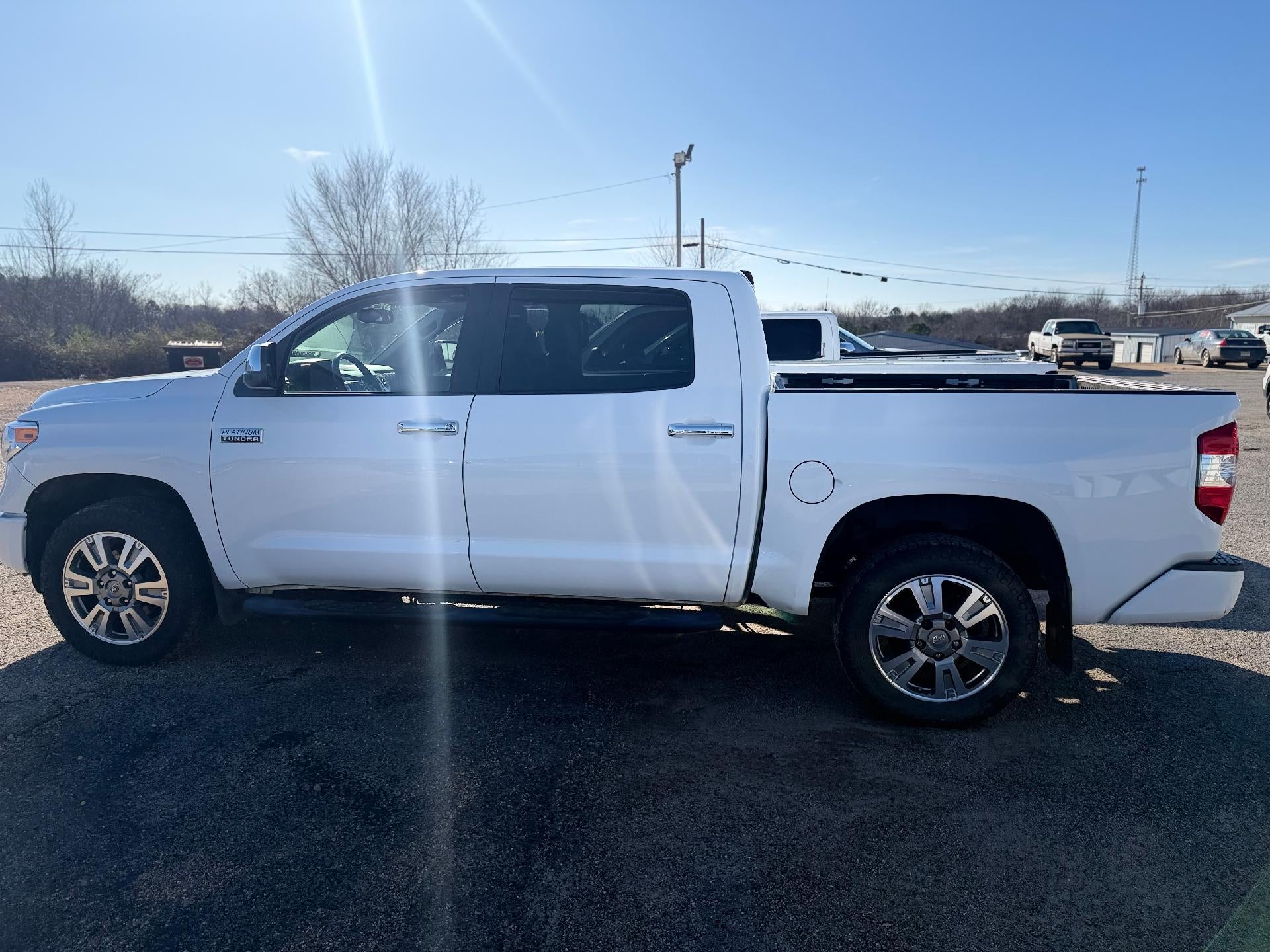 2015 Toyota Tundra 4WD Truck Platinum