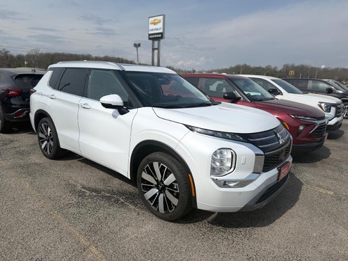 2025 Mitsubishi Outlander SEL