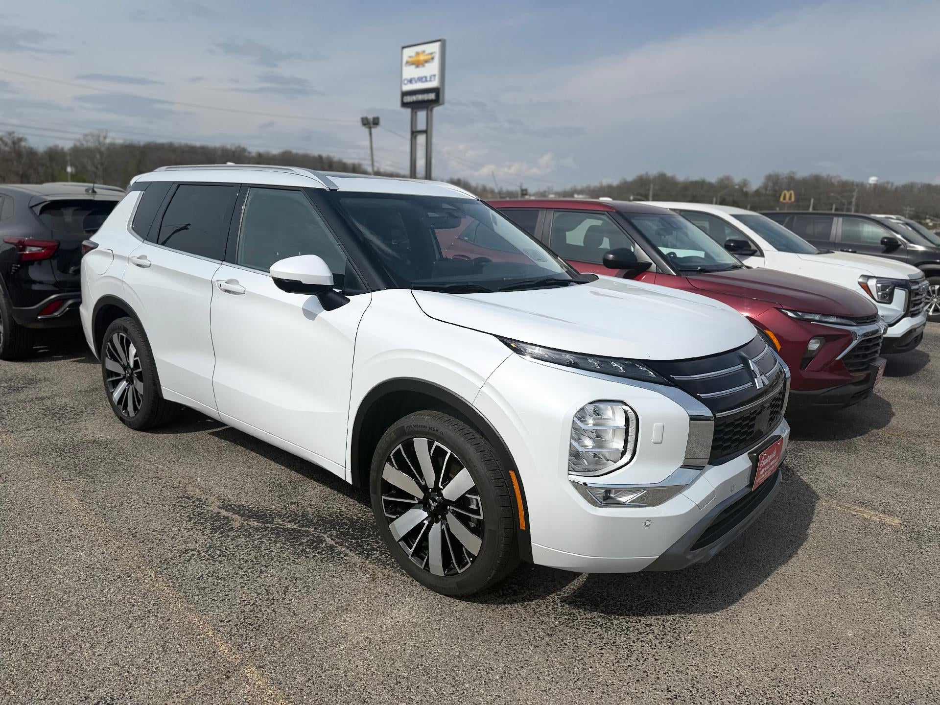 2025 Mitsubishi Outlander SEL