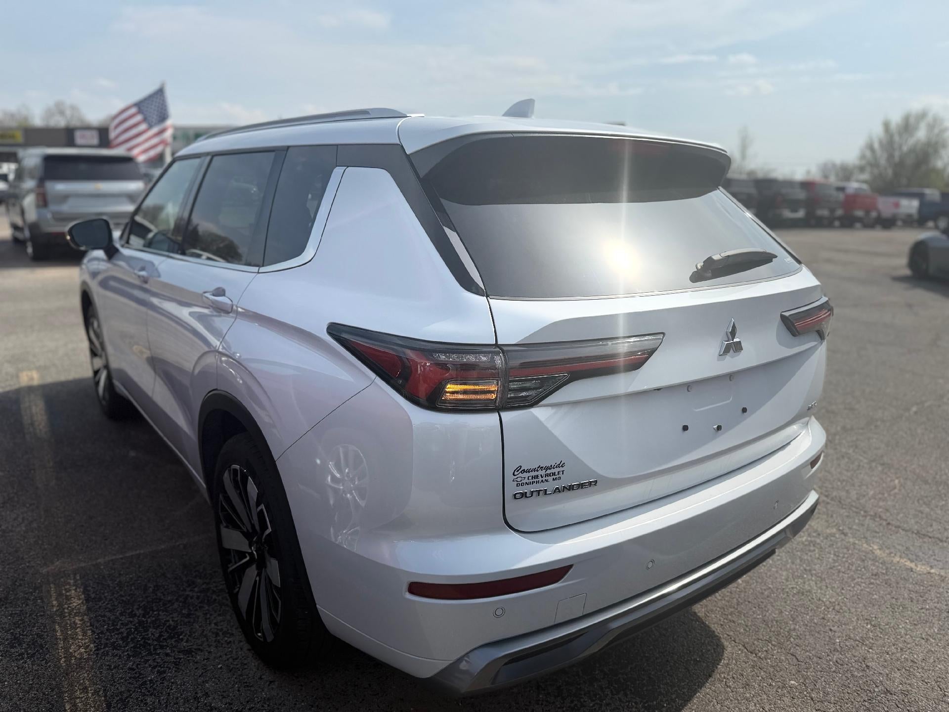 2025 Mitsubishi Outlander SEL