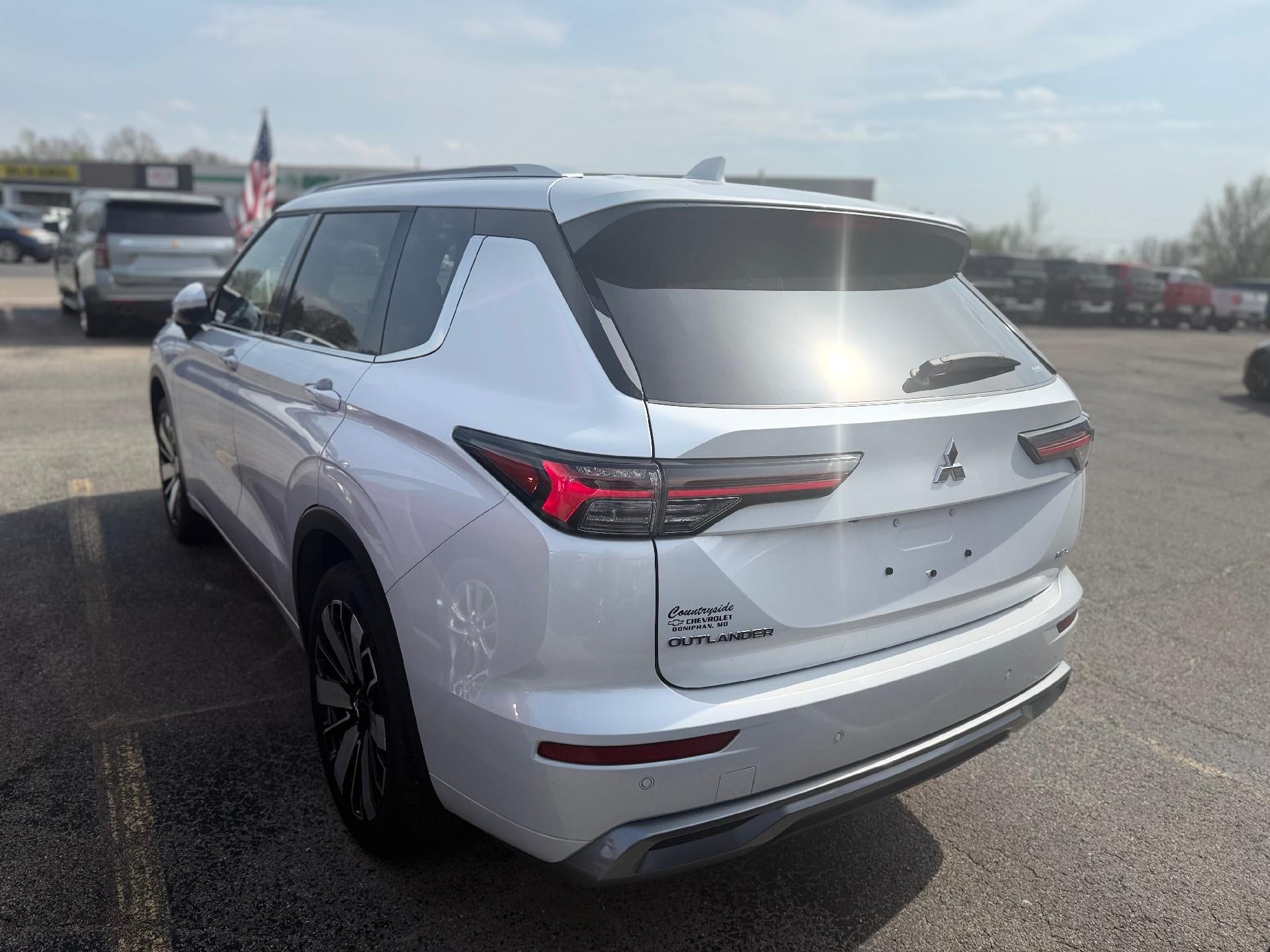 2025 Mitsubishi Outlander SEL