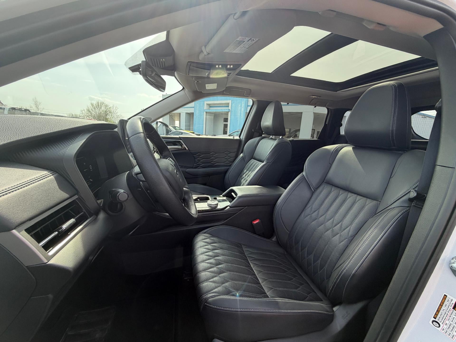 2025 Mitsubishi Outlander SEL