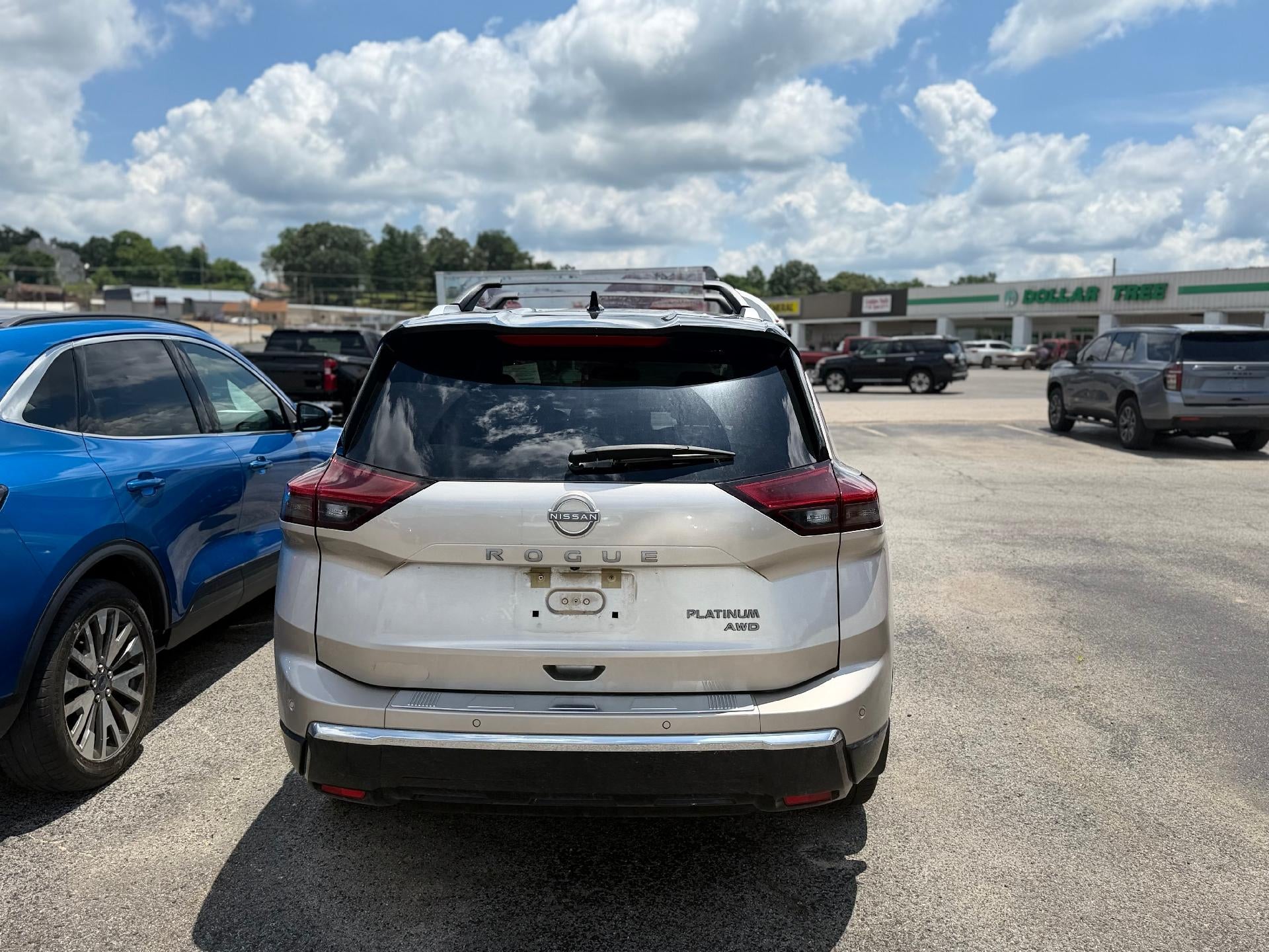 2025 Nissan Rogue Platinum