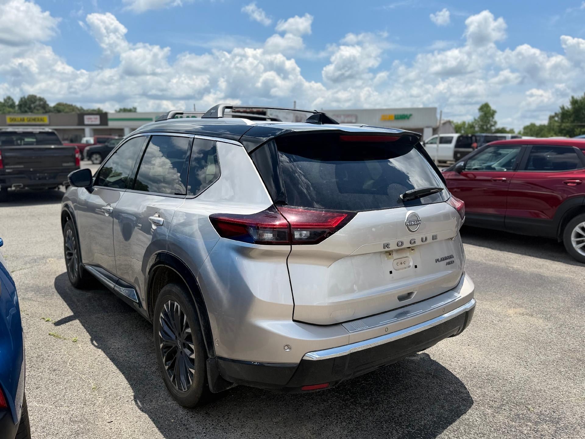 2025 Nissan Rogue Platinum