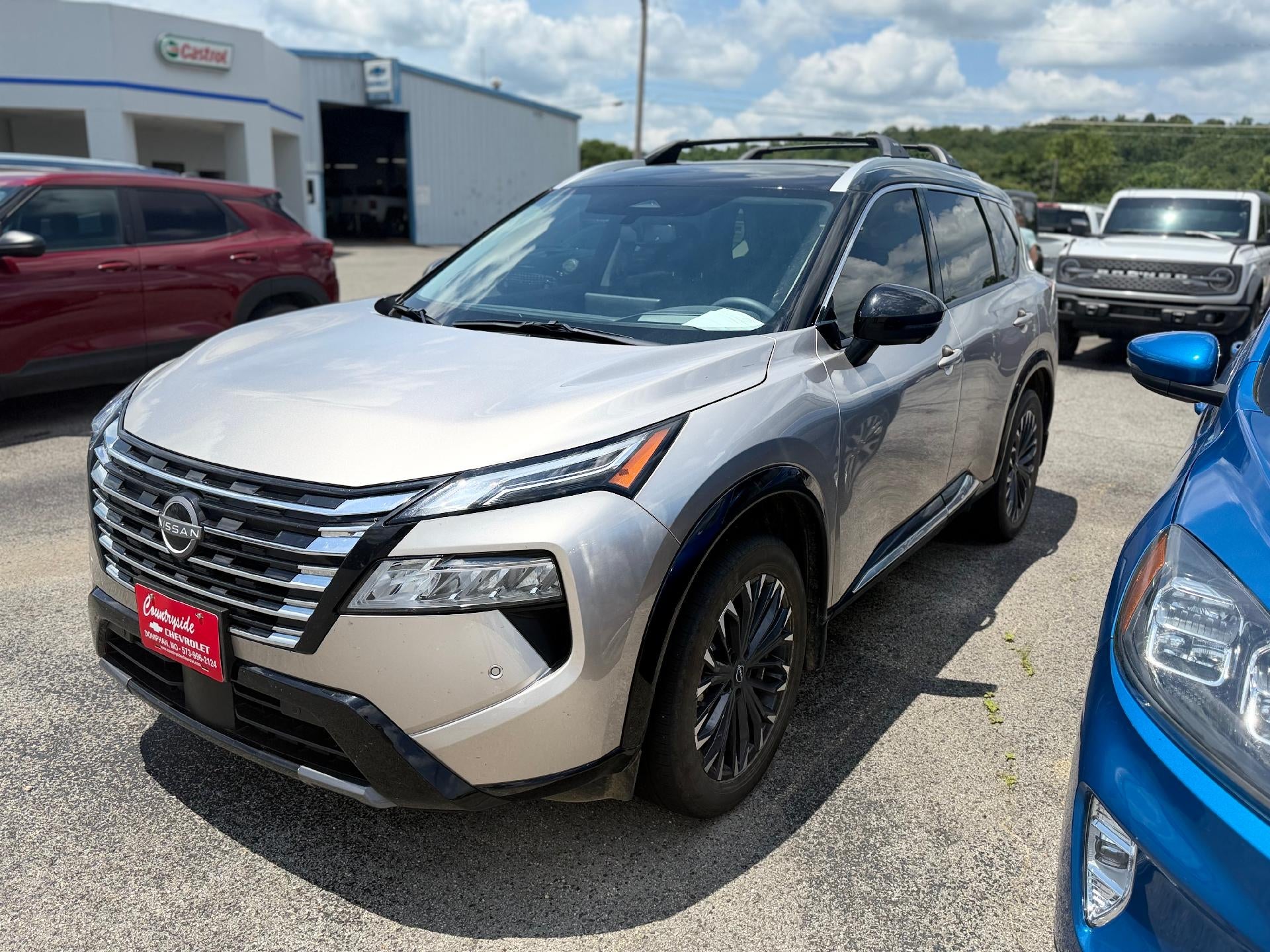 2025 Nissan Rogue Platinum