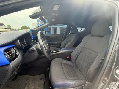 2020 Toyota C-HR LE